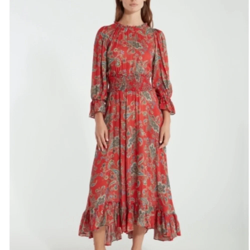 Red Paisley Long Peasant Dress
Designed by
Icons Objects Of Devotion - Picture 3 of 8